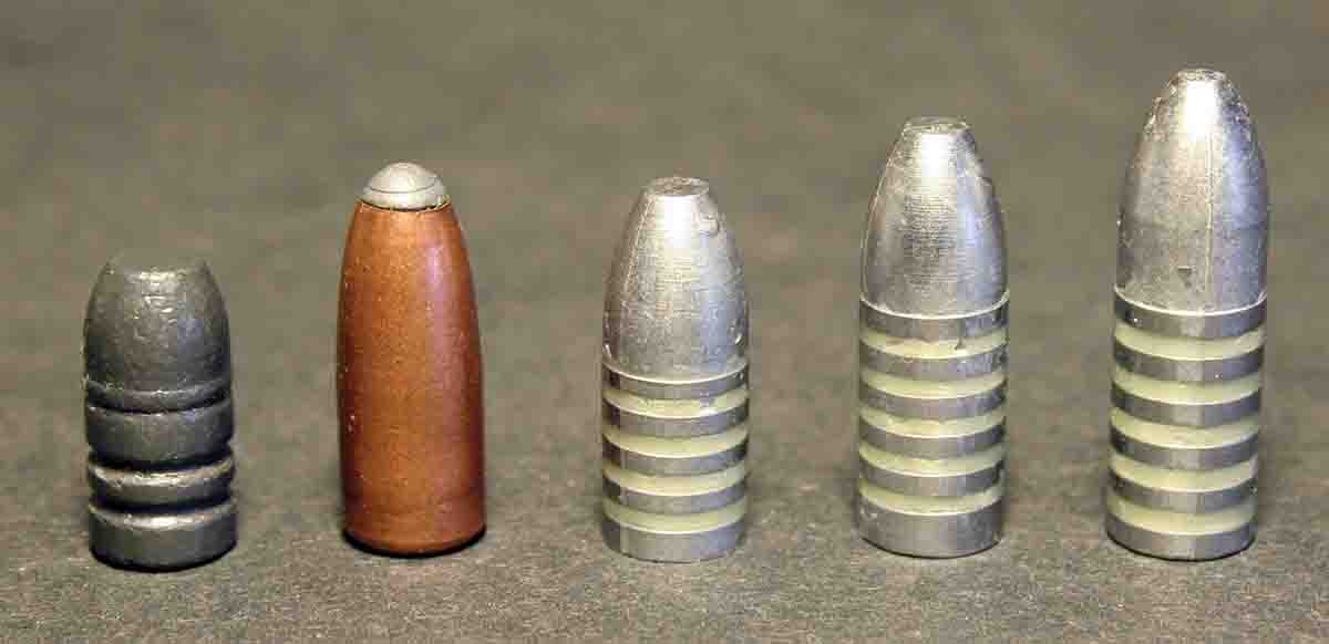Original factory loads used a 260-grain bullet much like the 265 grain from the Ventura factory load (left), but today’s .40-65 users tend to shoot much heavier bullets like those tested in John’s handloads, from the jacketed 300-grain Hawk to the 410-grain SAECO cast bullet from Montana Bullet Works.